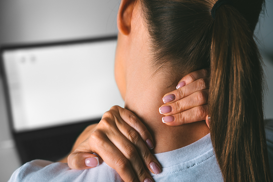 Plano Chiropractor Shares Insights on How a Desk Job Might Aggravate Neck Pain